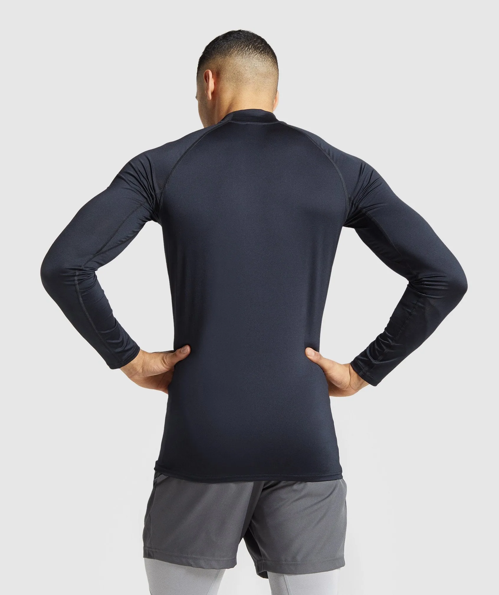 Gymshark Element Baselayer Long Sleeve High Neck T-shirt - Black