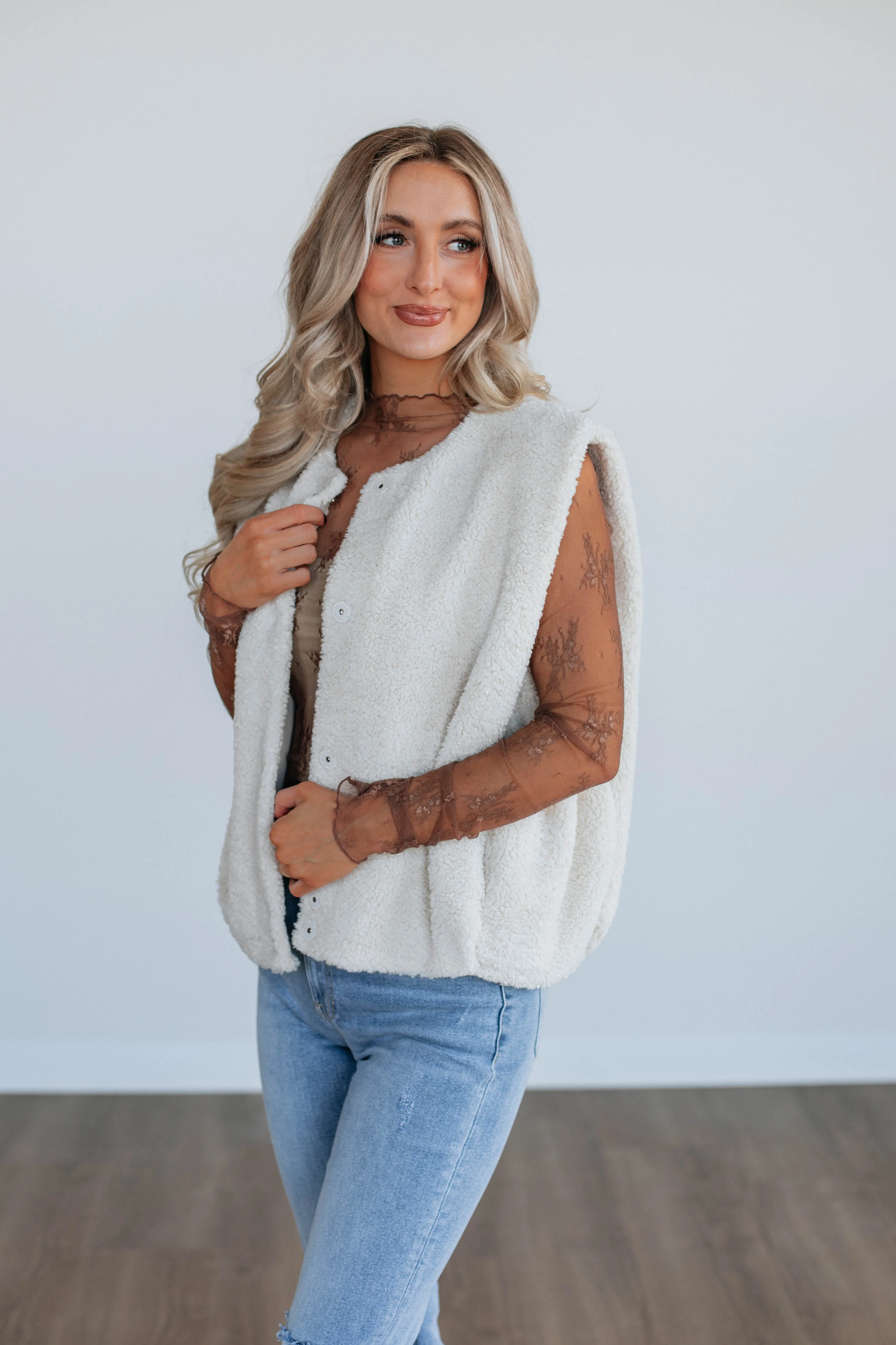 Lukea Sherpa Vest