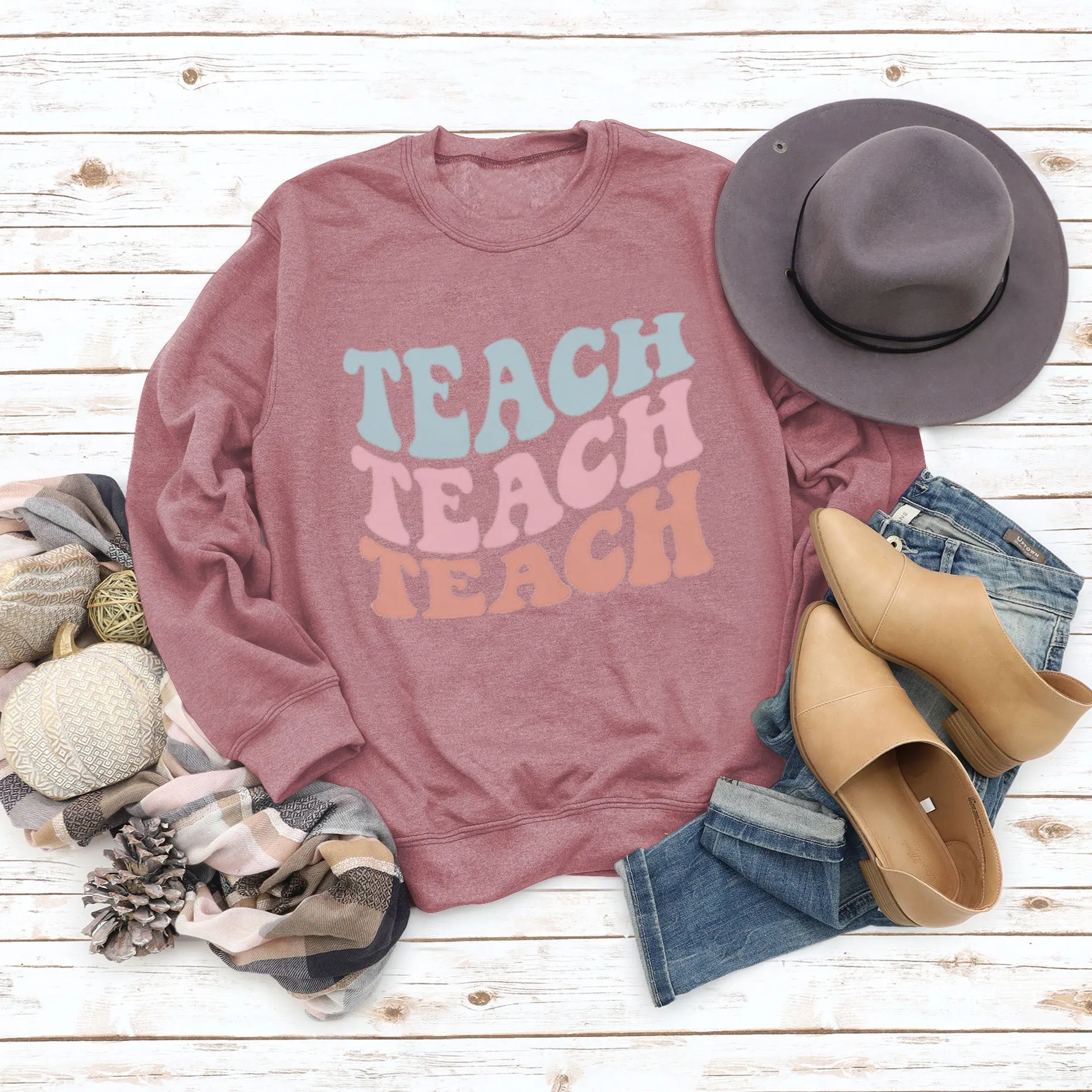 Simple Pullover Long Sleeve Teach Teach Print Loose Sweater