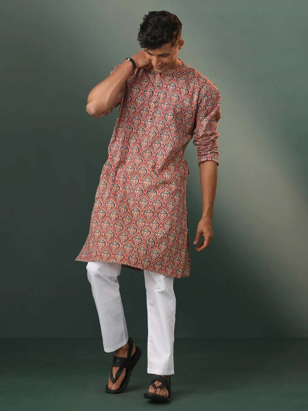 VASTRAMAY Red Ajrakh Print Kurta Pyjama