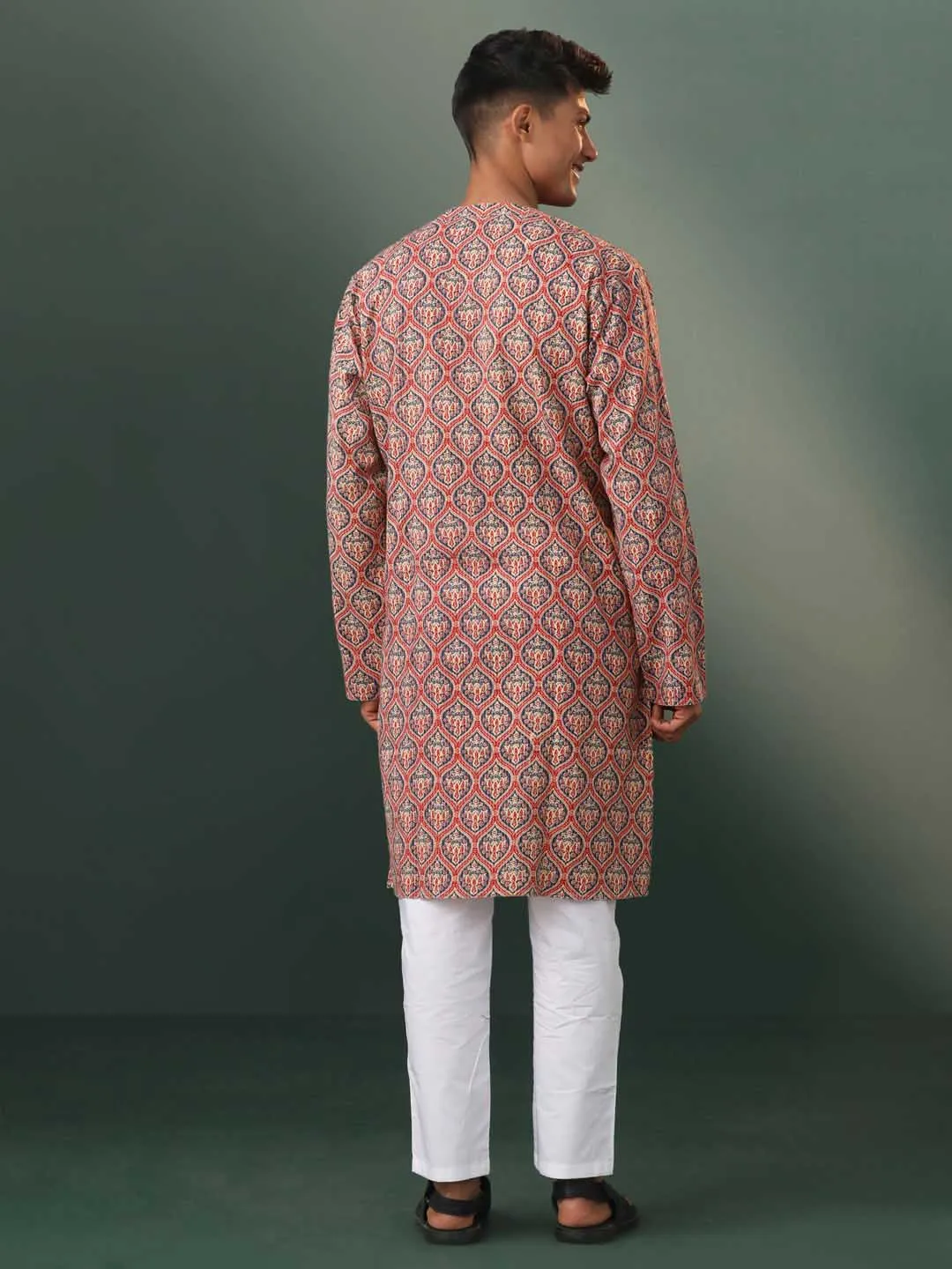 VASTRAMAY Red Ajrakh Print Kurta Pyjama